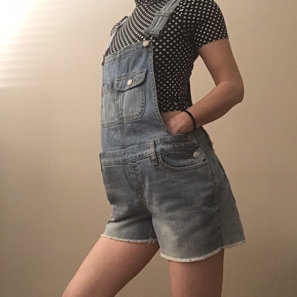 Super cute overalls from Mossimo size Small